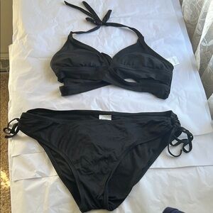 Kona Sol Black Bikini Set Top Medium Bottom Large
